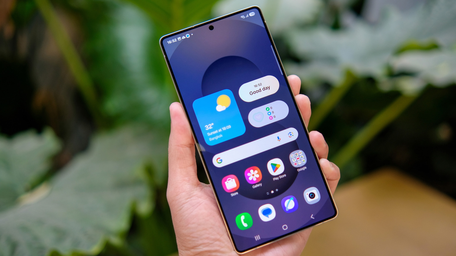 5 Best Android Utility Apps to Replace Hardware