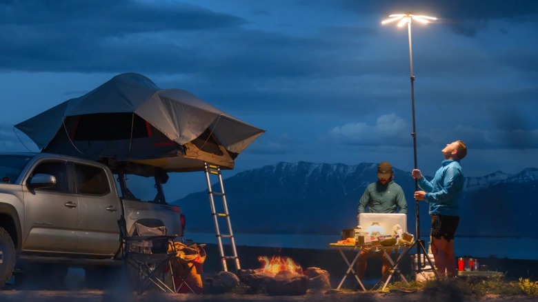 Goal Zero Skylight Review: Is This $300 Light Worth It?