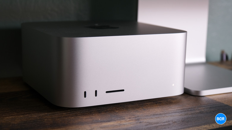 Mac Studio M2 Ultra: The Ultimate Premium Desktop?
