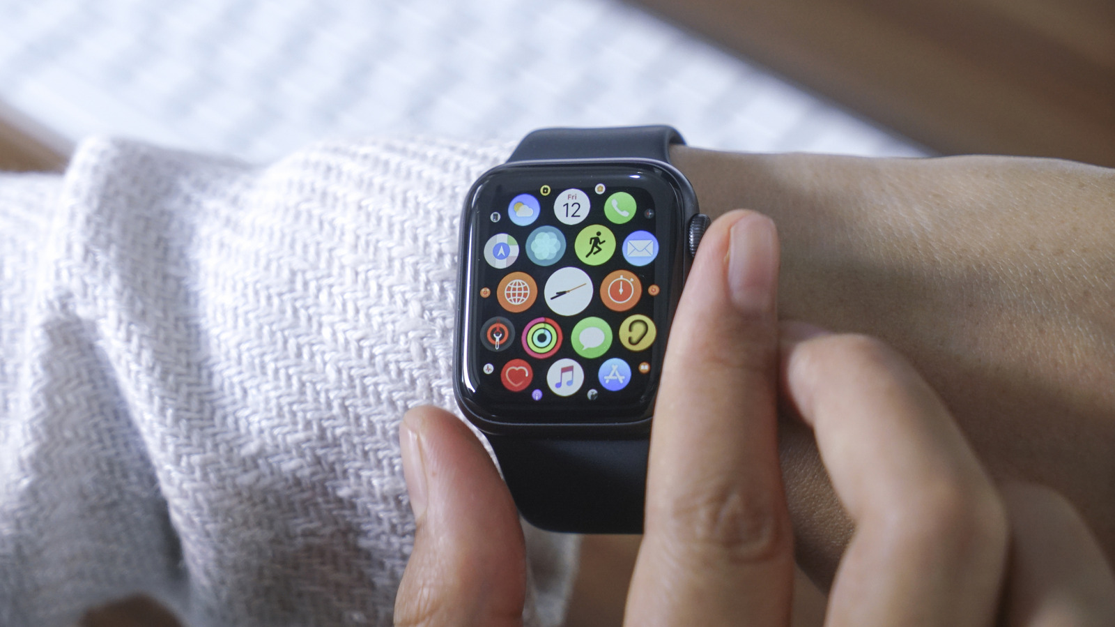 9 Best Apple Watch Apps to Supercharge Your Wrist