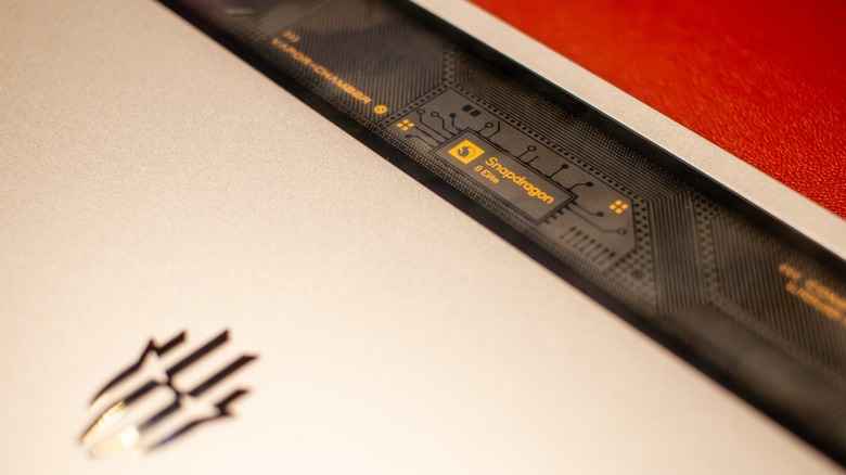 A close-up of the Redmagic Astra screen displaying Snapdragon 8 Elite system information.