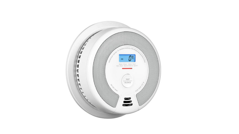 Close-up of the X-Sense SC07-MR Smart Smoke and Carbon Monoxide Alarm.